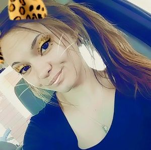 Meet your Posher, Mallory